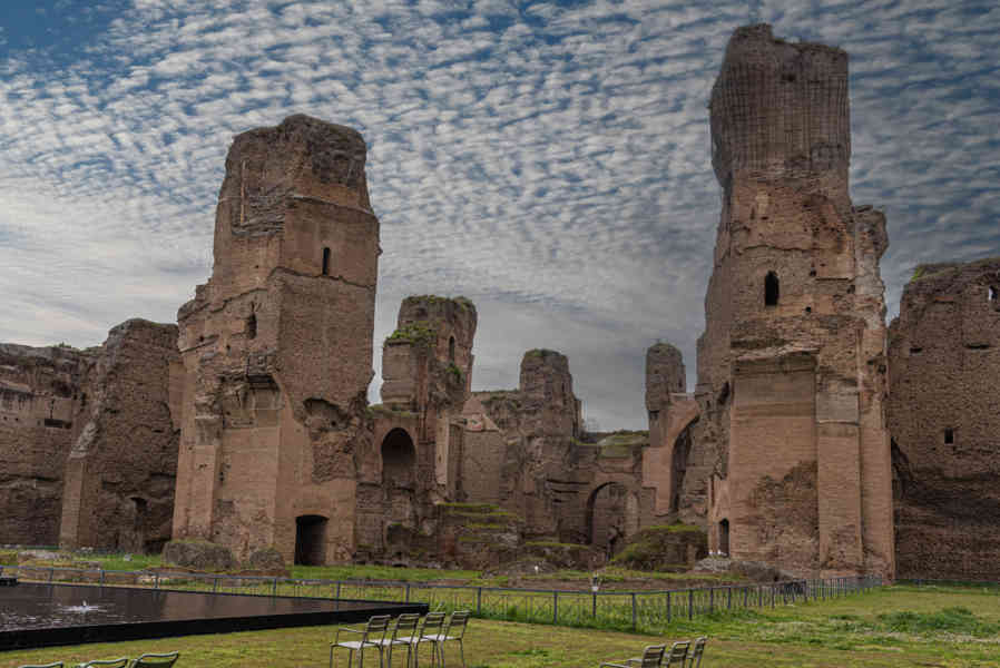 233 - Italia - Roma - Termas de Caracalla.jpg